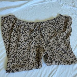 Women Joggers from Buckle Leopard-Cheetah Print